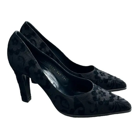 Casadei Women's Black Velvet Floral Pumps High Heels Size 9.5